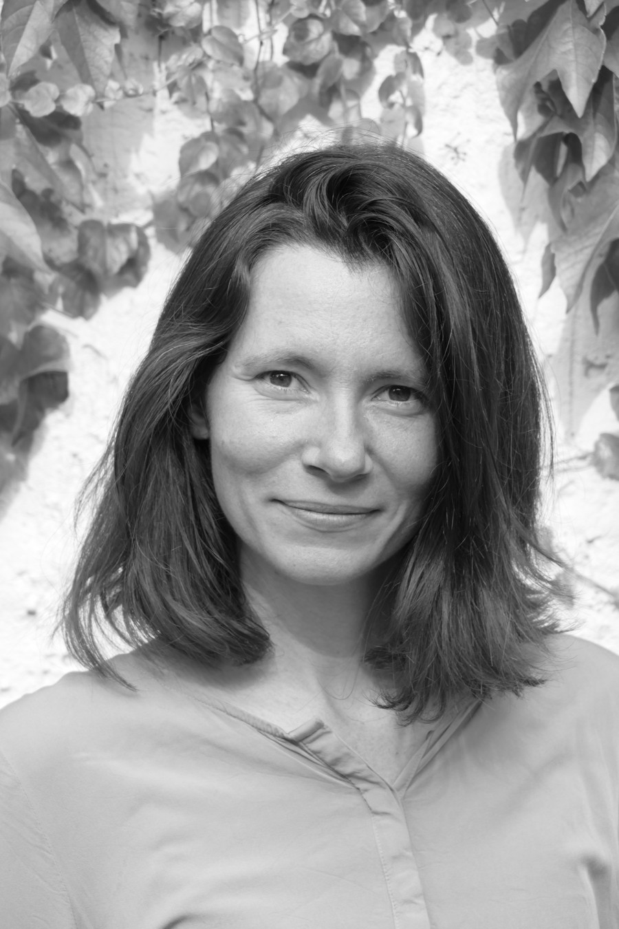 Black-and-white portrait of Claudia Neuendorf